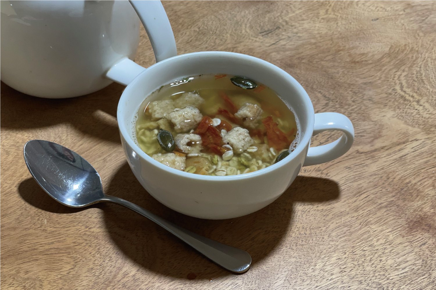 カップスープ・グラノーラ「トマト&ハーブ」〜カップタイプと携帯タイプ